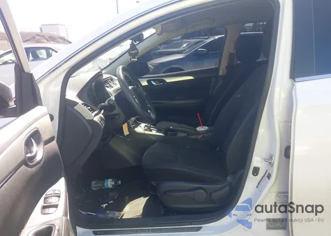 2017 Nissan Sentra S z USA, uszkodzony, nr VIN 3N1AB7AP0HY290781